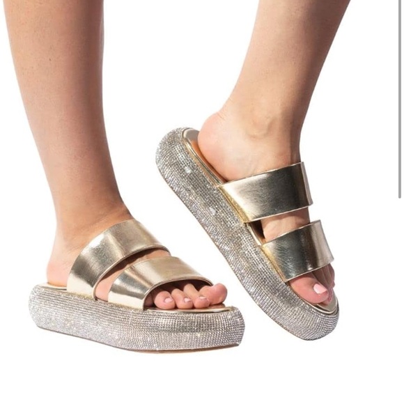 White Strap Rhinestoned Platform Sandal - Picture 3 of 3